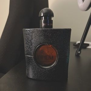 Black Opium YSL